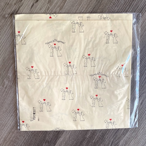VTG 1970s Wedding Gift Wrap Hallmark Wrapping Paper NIP 2 Sheets - Picture 7 of 7